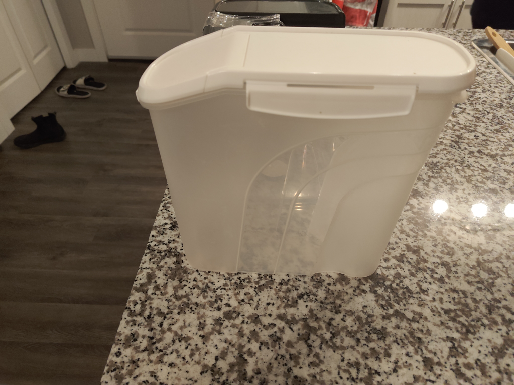 Big Plastic Container - photo 3