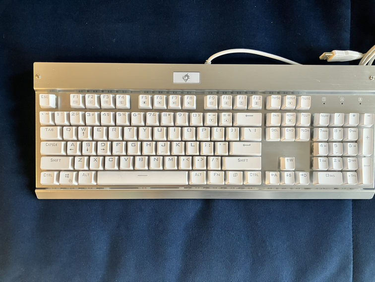 EagleTec KG011 gaming keyboard image indicator(3)