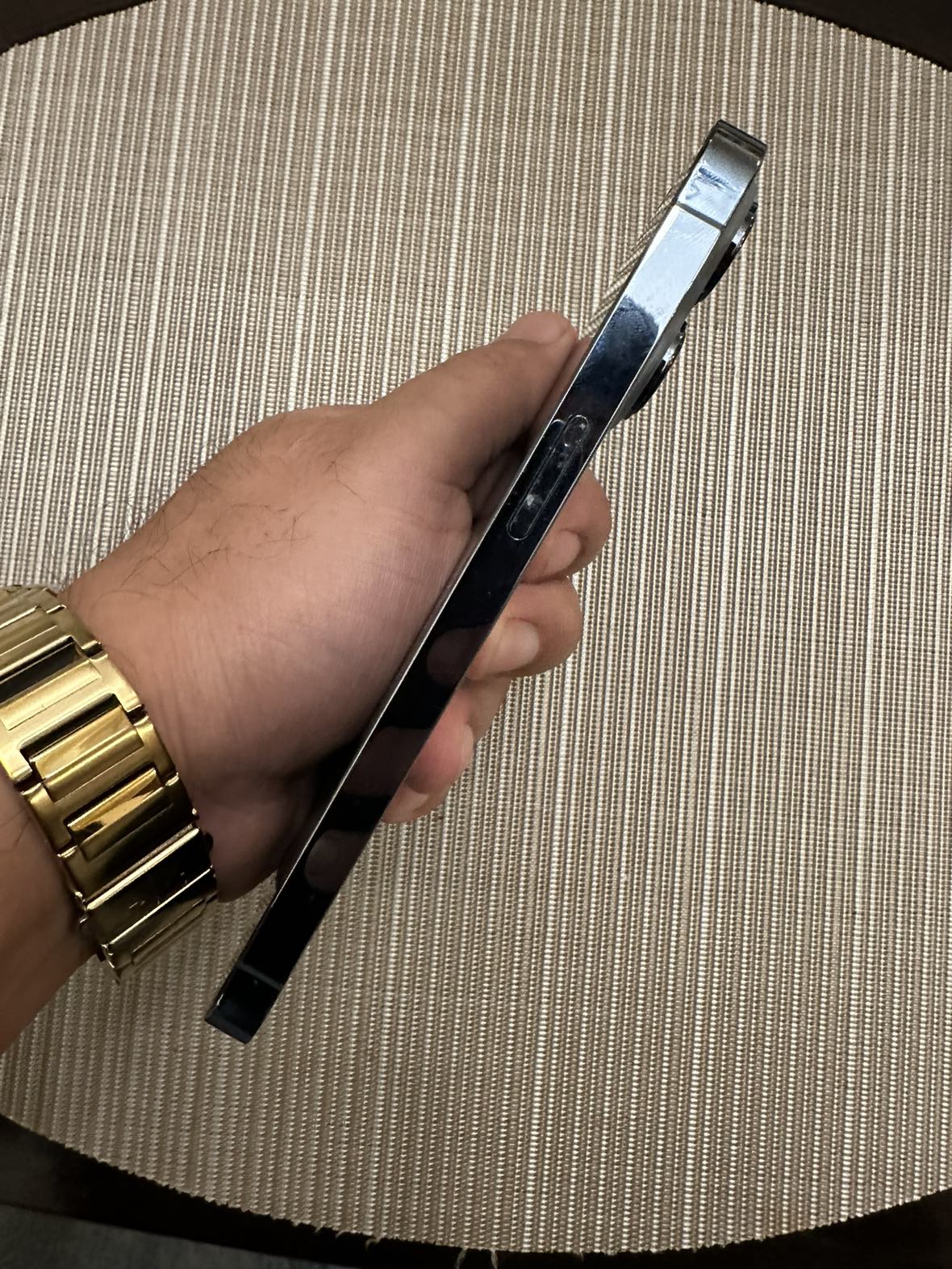 IPHONE 13 PRO 256GB UNLOCKED 9/10 CONDITION $700 FIRM - photo 3