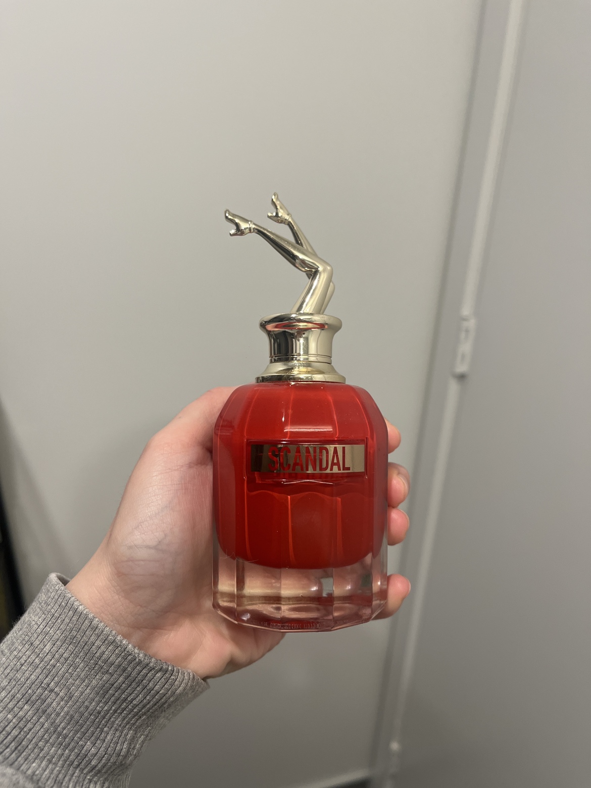 Perfume thumbnail