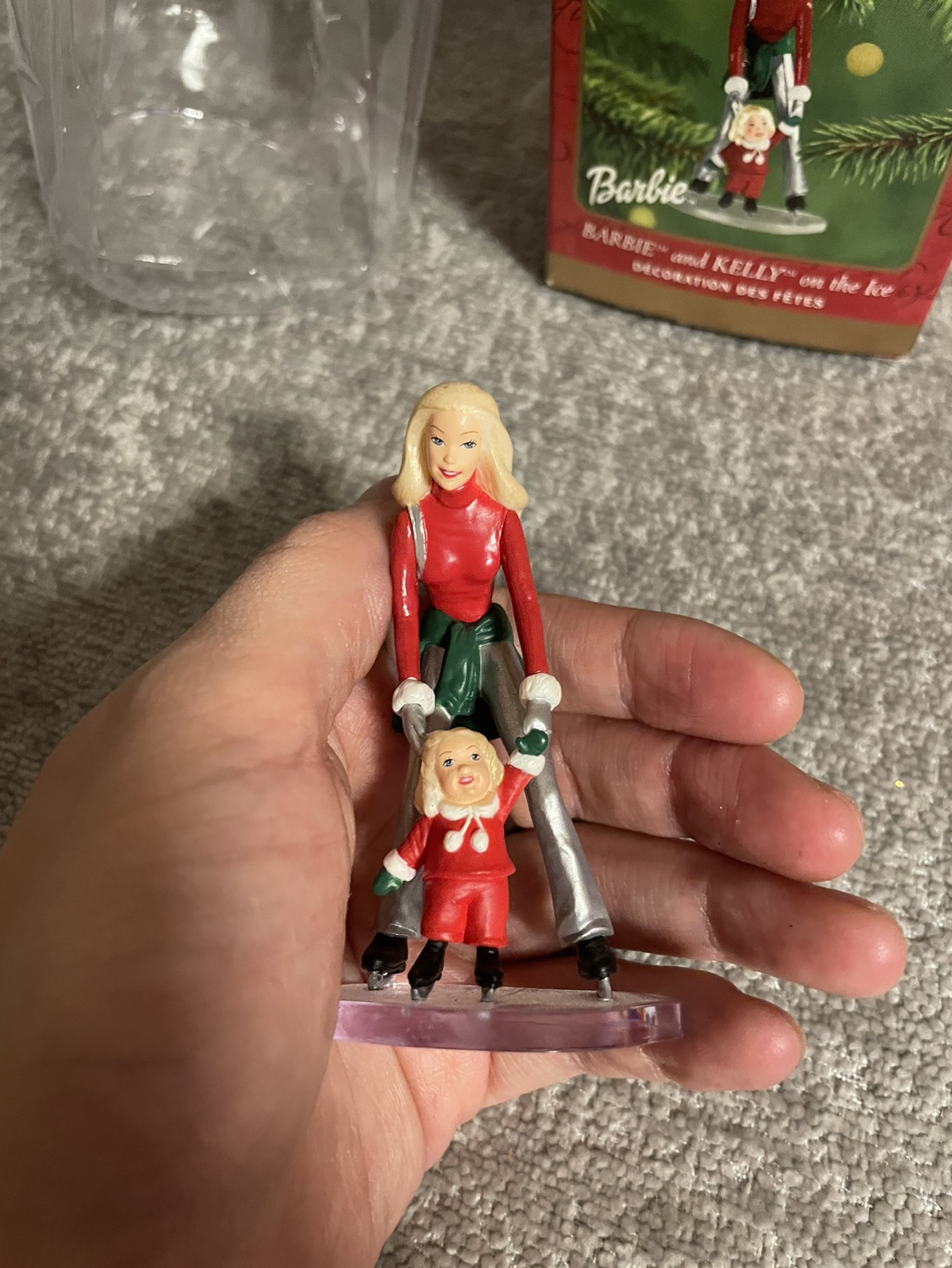 Hallmark Keepsake Barbie Ornament; Barbie and Kelly on Ice 2001 image indicator(2)