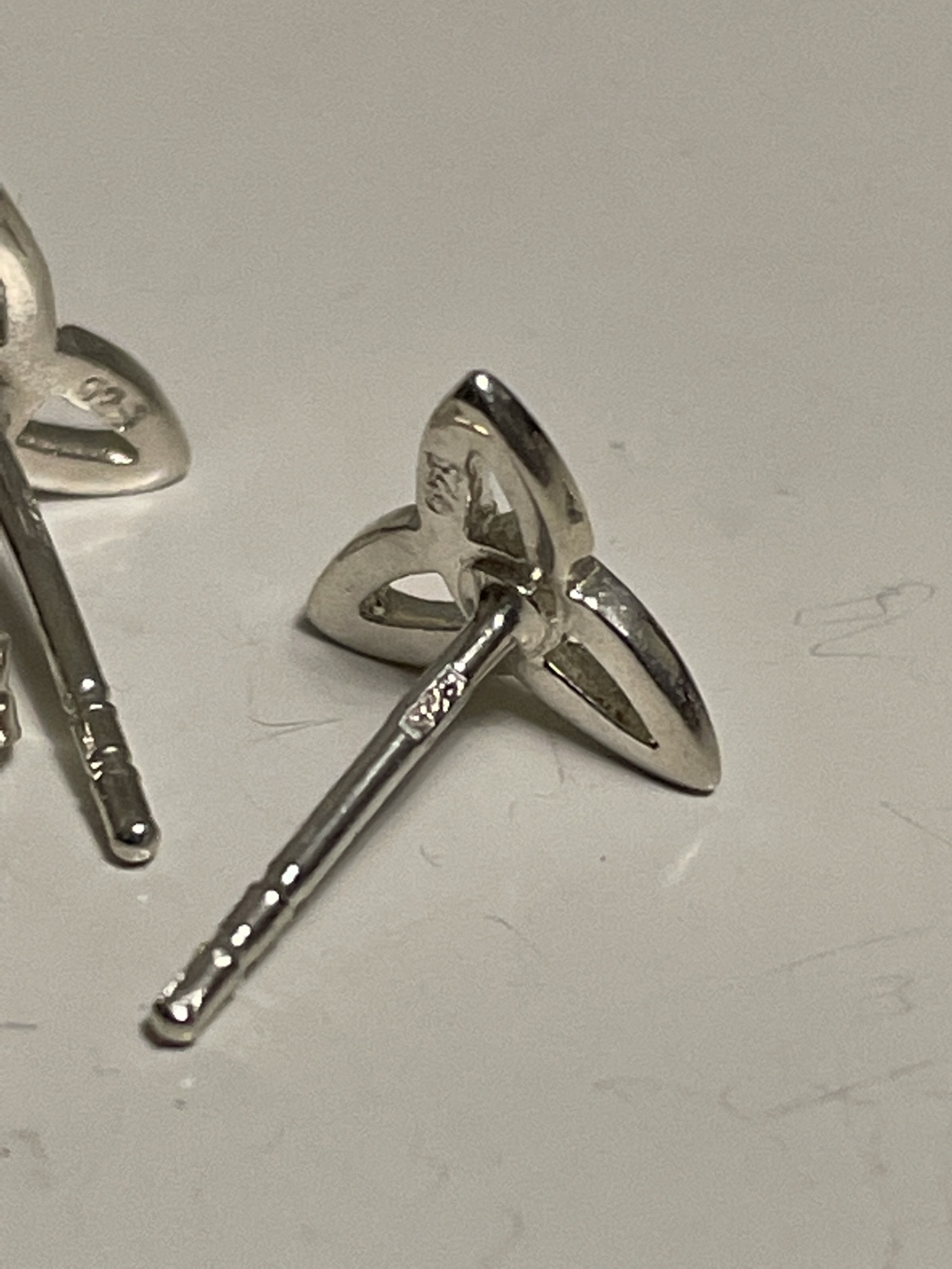 Triquetra design 925 sterling silver stud earrings image indicator(6)