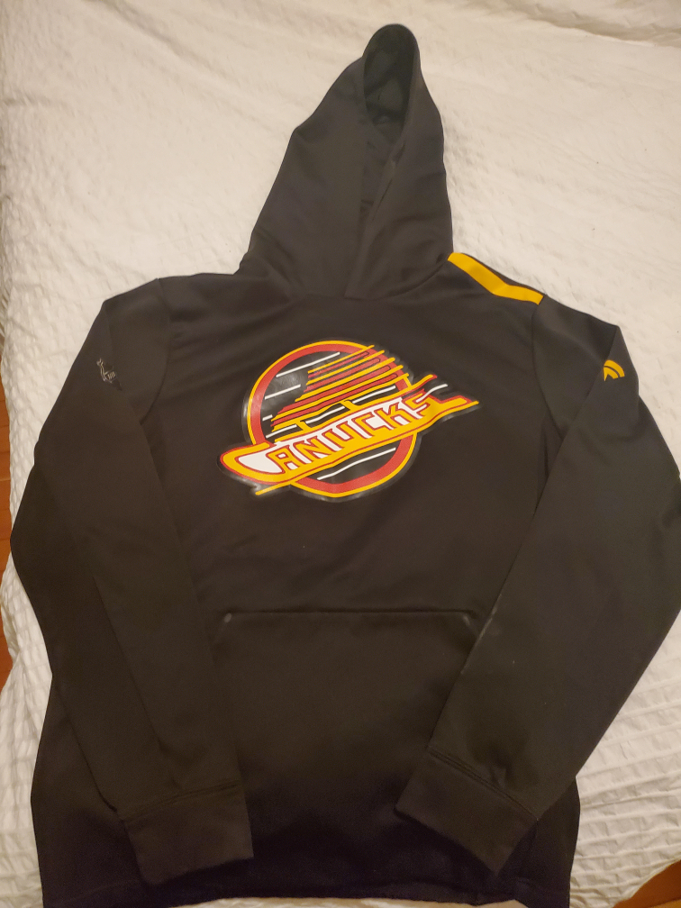 Canucks NHL hockey hoodie