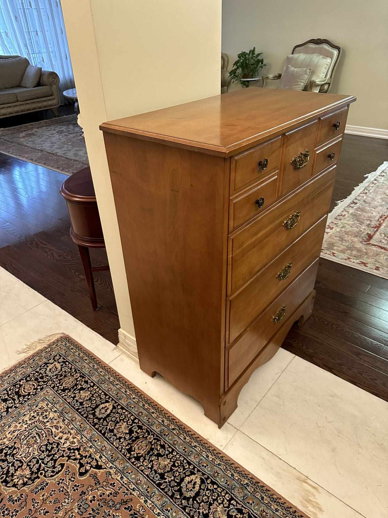 Solid Wood Dresser image indicator(3)