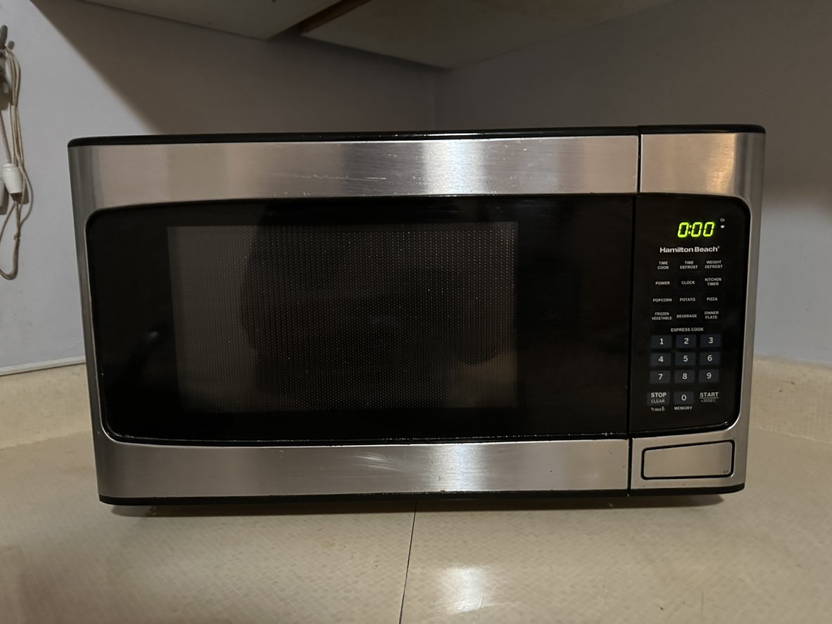 Hamilton Beach Microwave in great condition - photo 3
