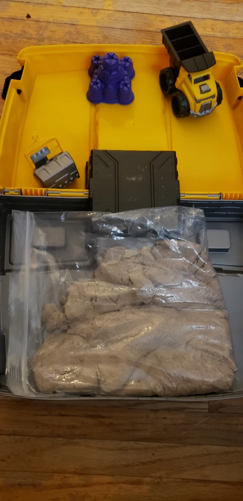 Kinetic Sand Kit thumbnail