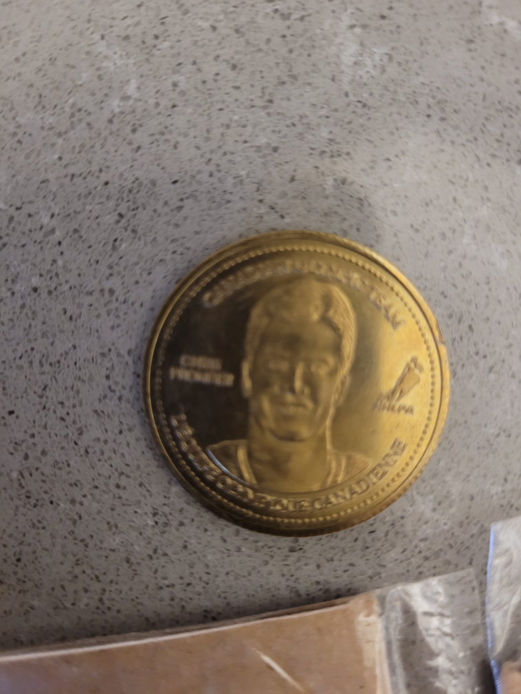 Lot of 10 Coca Cola Olympic Coins - photo 3