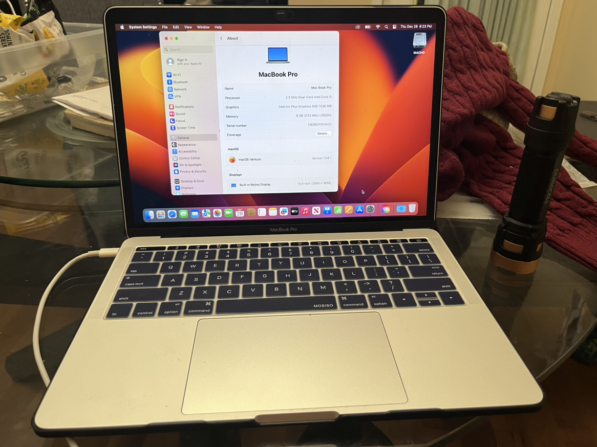 MacBook Pro 13” 2017 - photo 2