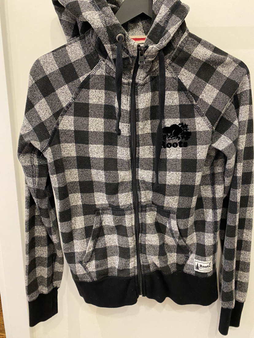 Roots zip up Hoodies. image indicator(3)