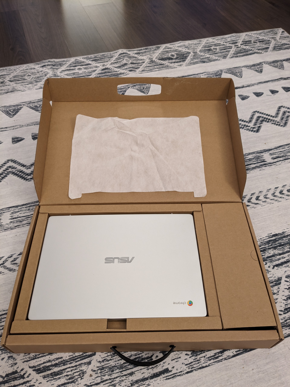 ASUS Chromebook C423NA - photo 5