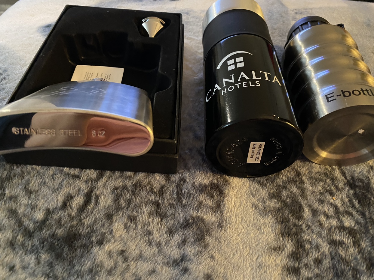 Set of stainless steel alcoholic drinks and bottles. - photo 2
