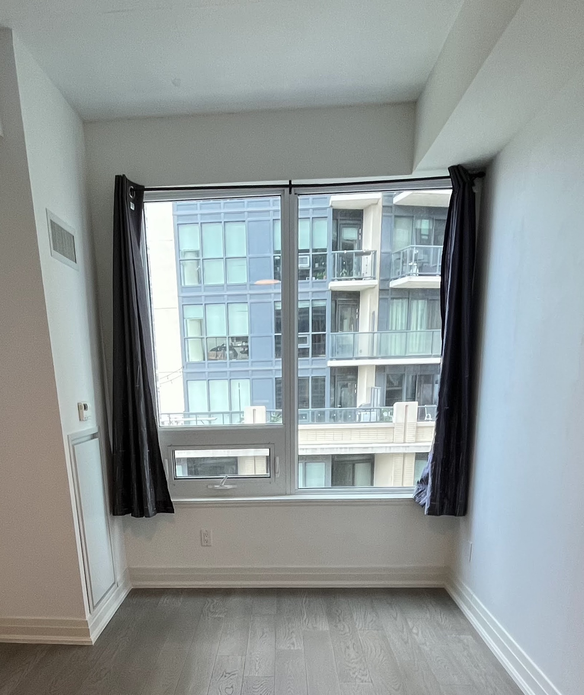 Pair of Curtains - photo 2