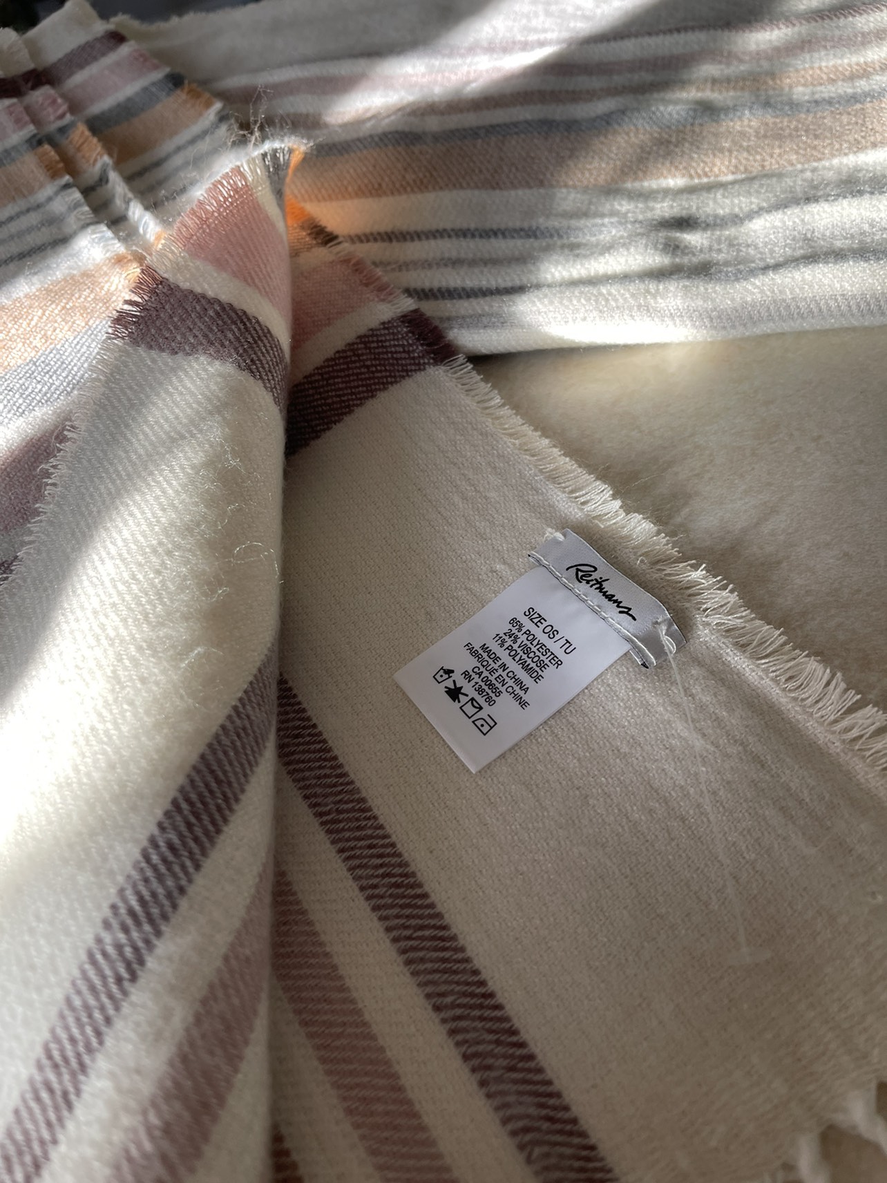 BN Reitmans Extra Long Scarf image indicator(4)