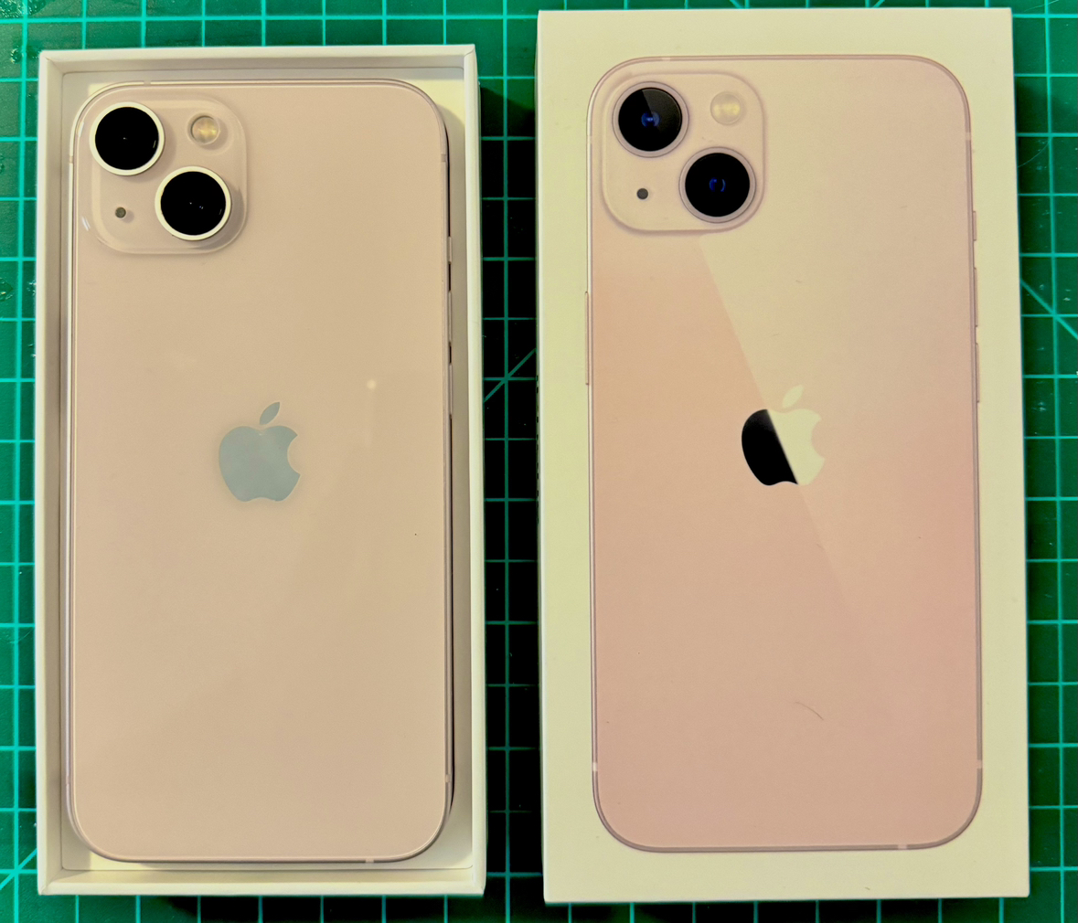 PINK IPHONE 13 for sale! - photo 2