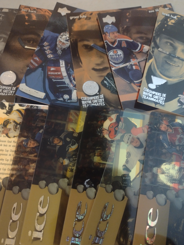 Partial set of 1998 MacDonald's Hockey Cards - photo 4