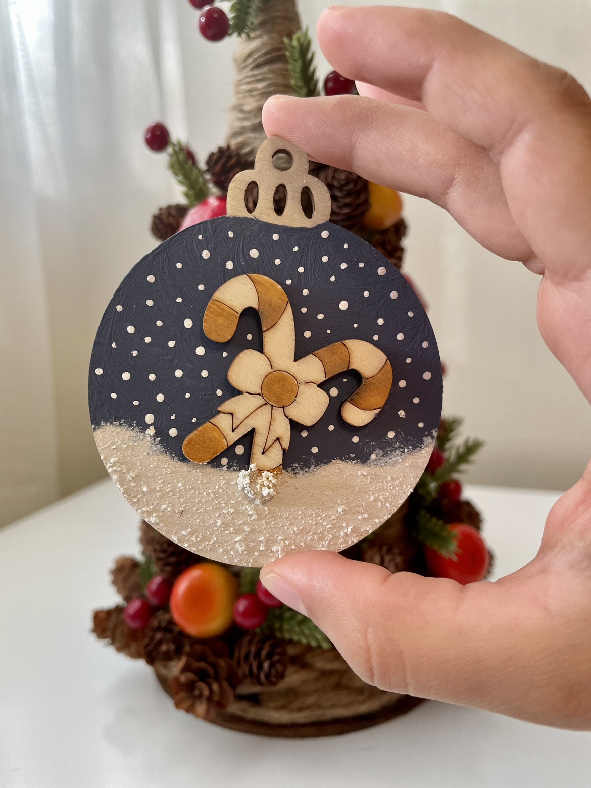 Handmade Christmas Ornaments Set of 8 image indicator(2)