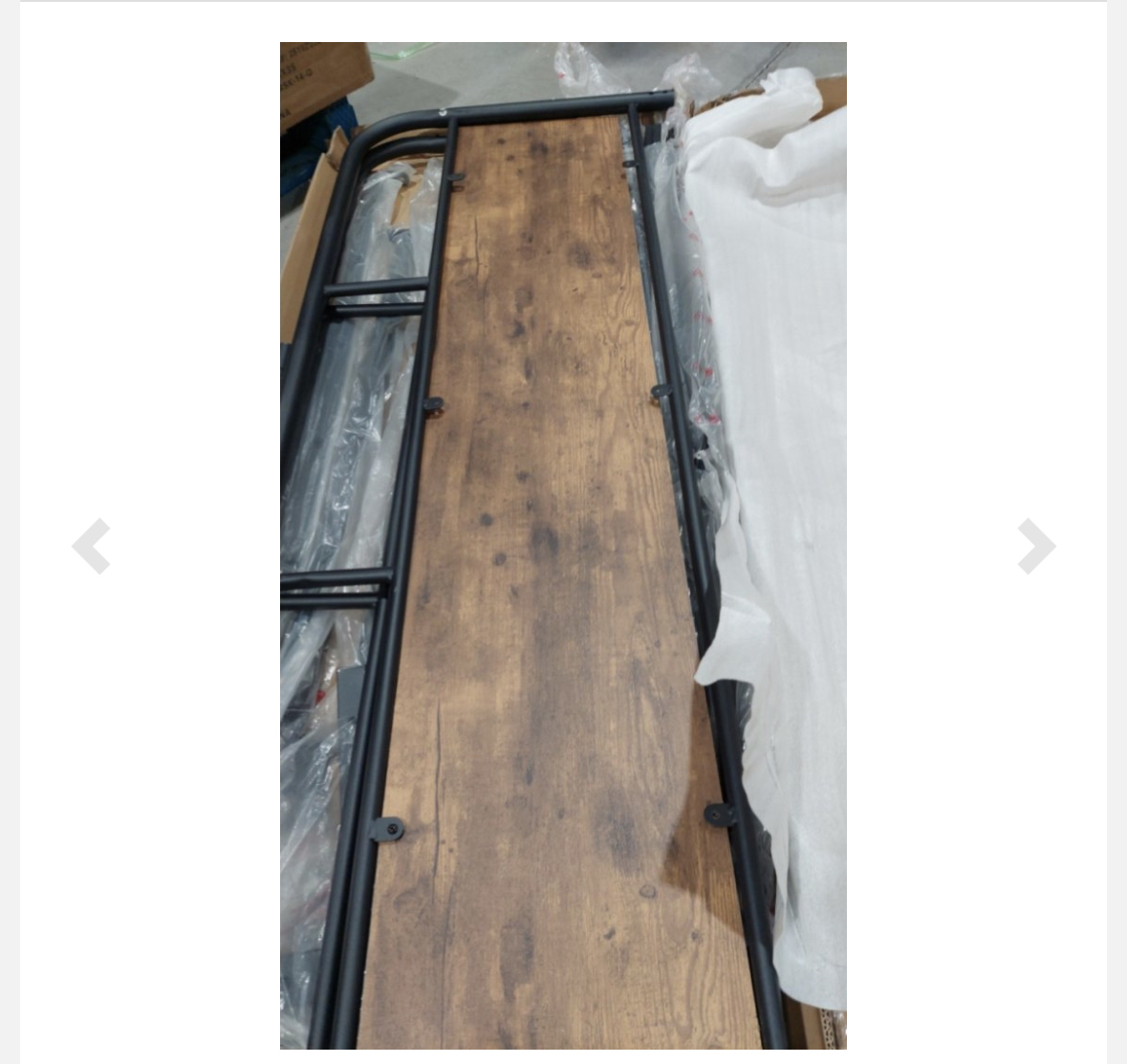 Queen bed frame - photo 3
