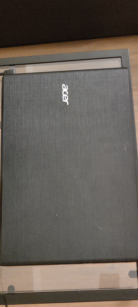 6 year old Acer laptop for sale - photo 2