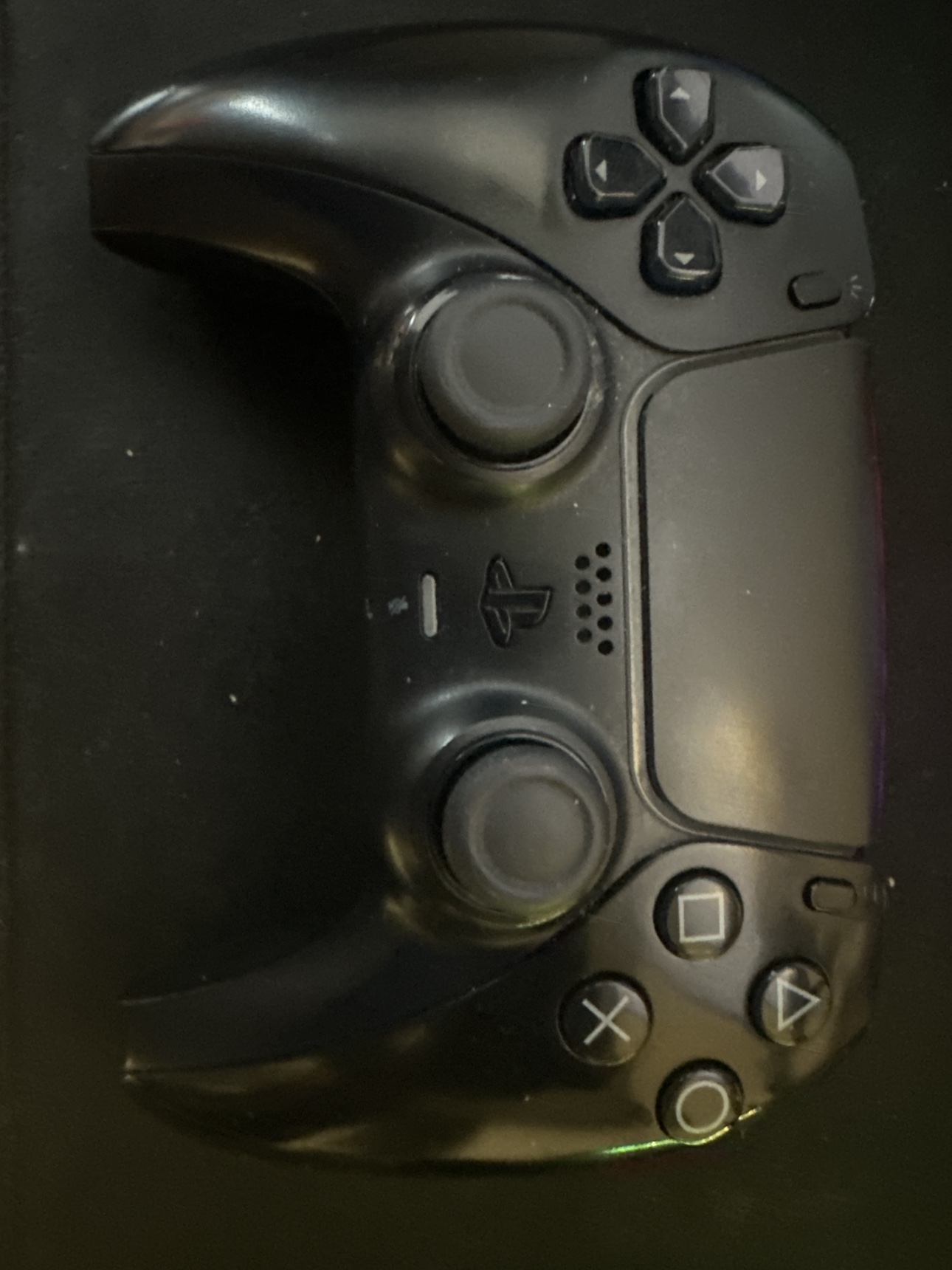 Black ps5 controller