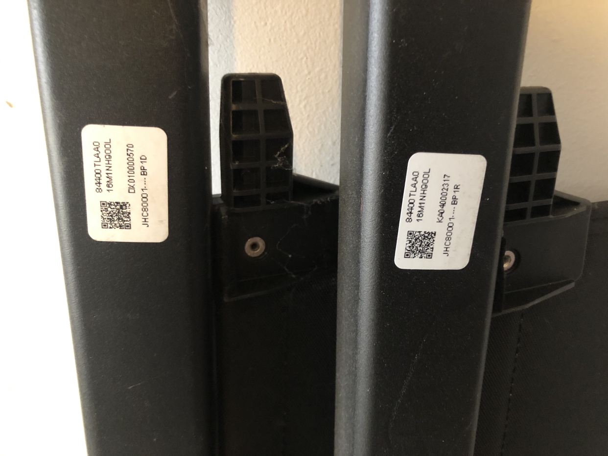 Used Honda crv retractable cargo cover image indicator(3)