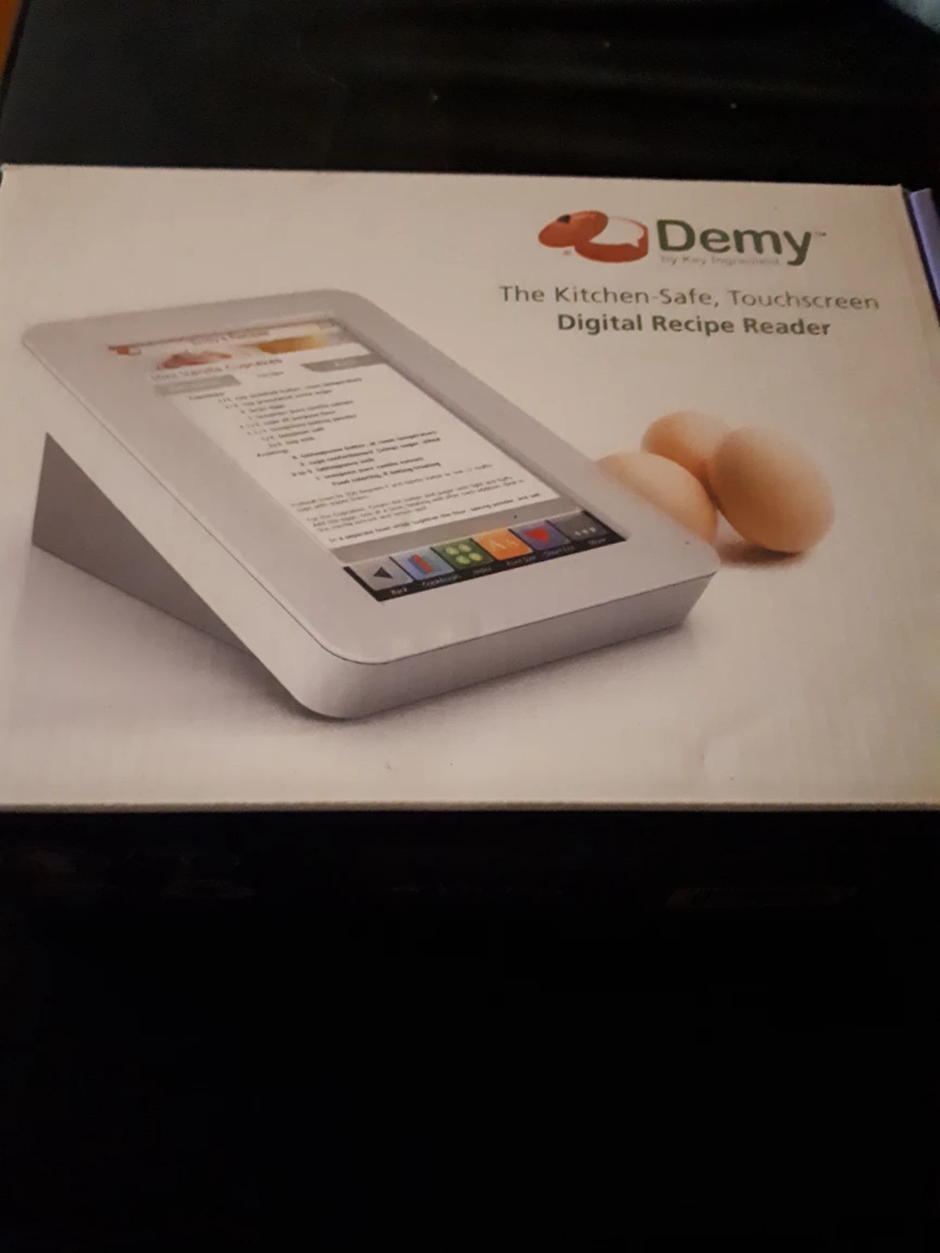 Demy digital recipe reader