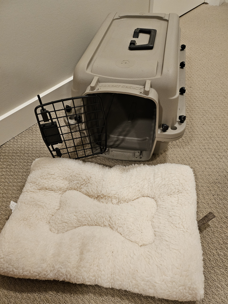 Small breed dog kennel