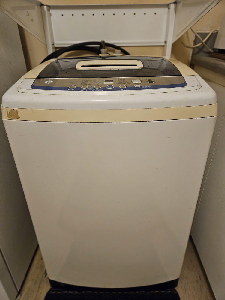 Apartment size Washer thumbnail