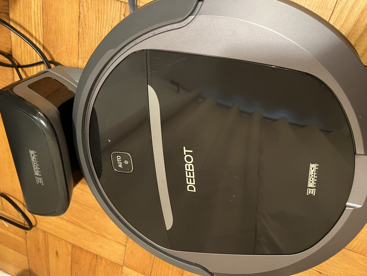 ECOVACS ROBOTICS DEEBOT M81 Pro Black Robotic Vacuum