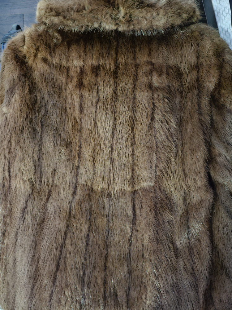 Fur jacket size M image indicator(2)