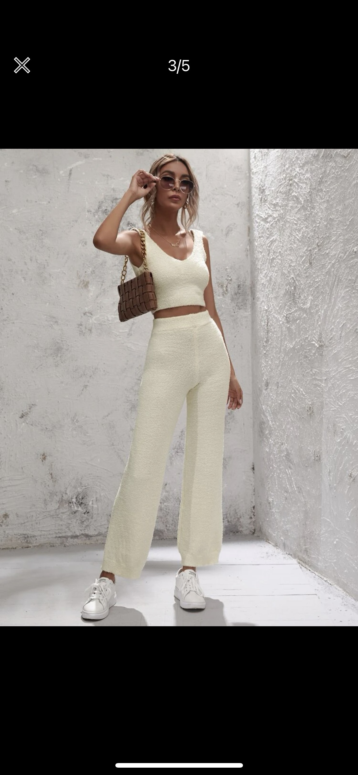 NEW💖SHEIN Fluffy Crop Top & Pants 2pc set image indicator(3)