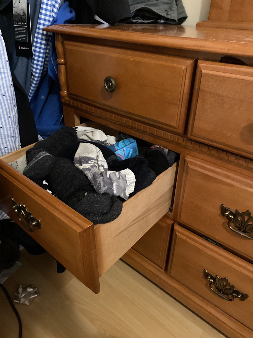9 drawer chest dresser with mirror - photo 3