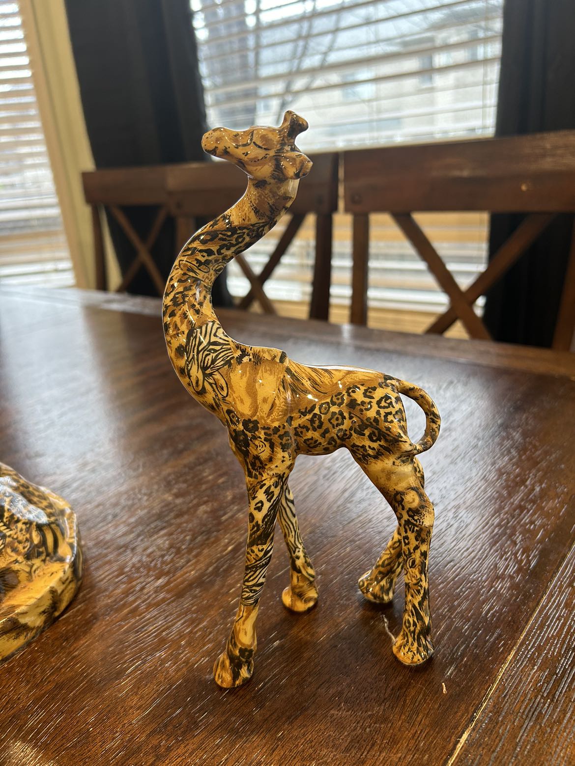 Decorative giraffe statues - photo 3