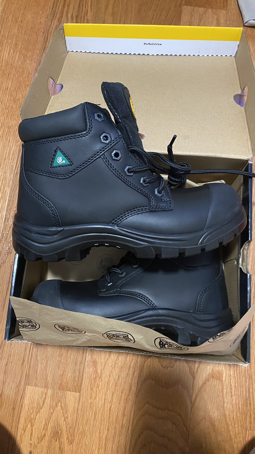 CSA safety steel toe shoes