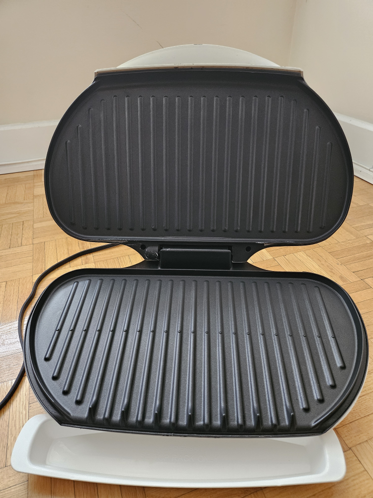 George Foreman Indoor Grill - photo 3