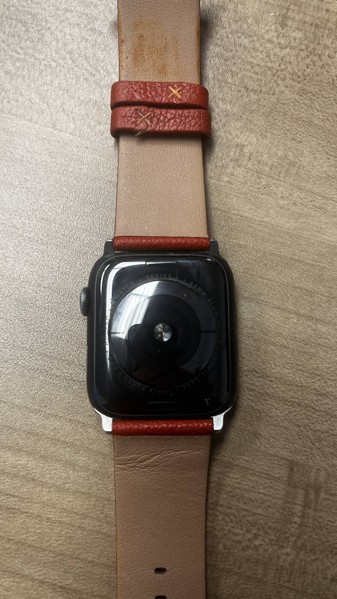 Apple Watch 5 - photo 2