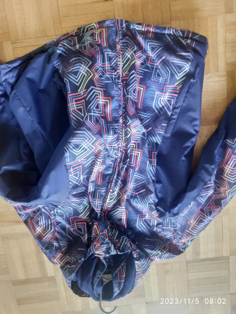 Nice condition winter jacket on sale. - photo 4