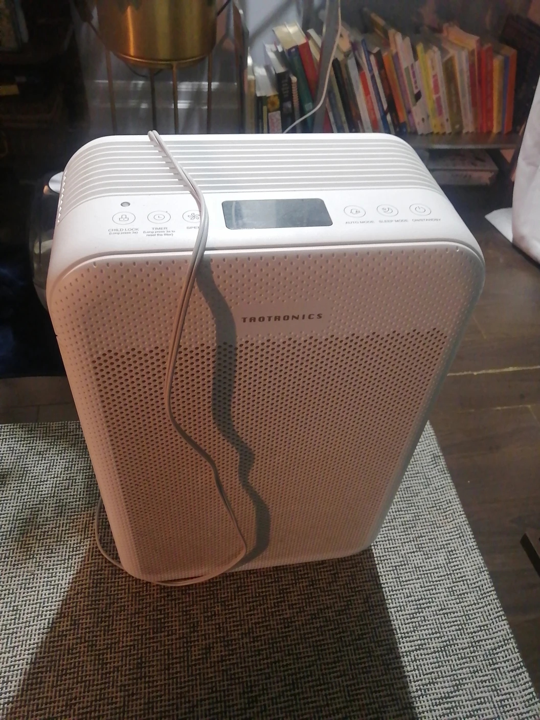 HEPA Air purifier - photo 2