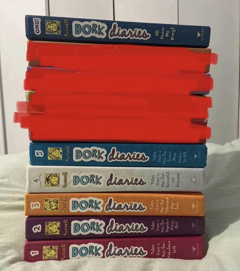 dork diaries books 1-5 + diary image indicator(2)