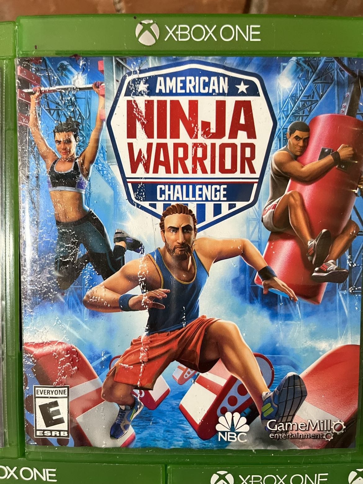 XBOX ONE CONSOLE 1 TB image indicator(9)