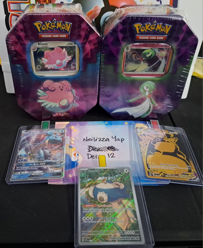 Pokemon Unopened tin (Gardevoir, Blissey) thumbnail