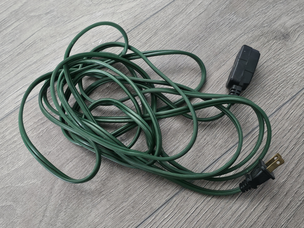 Extension cord 4.5m long thumbnail