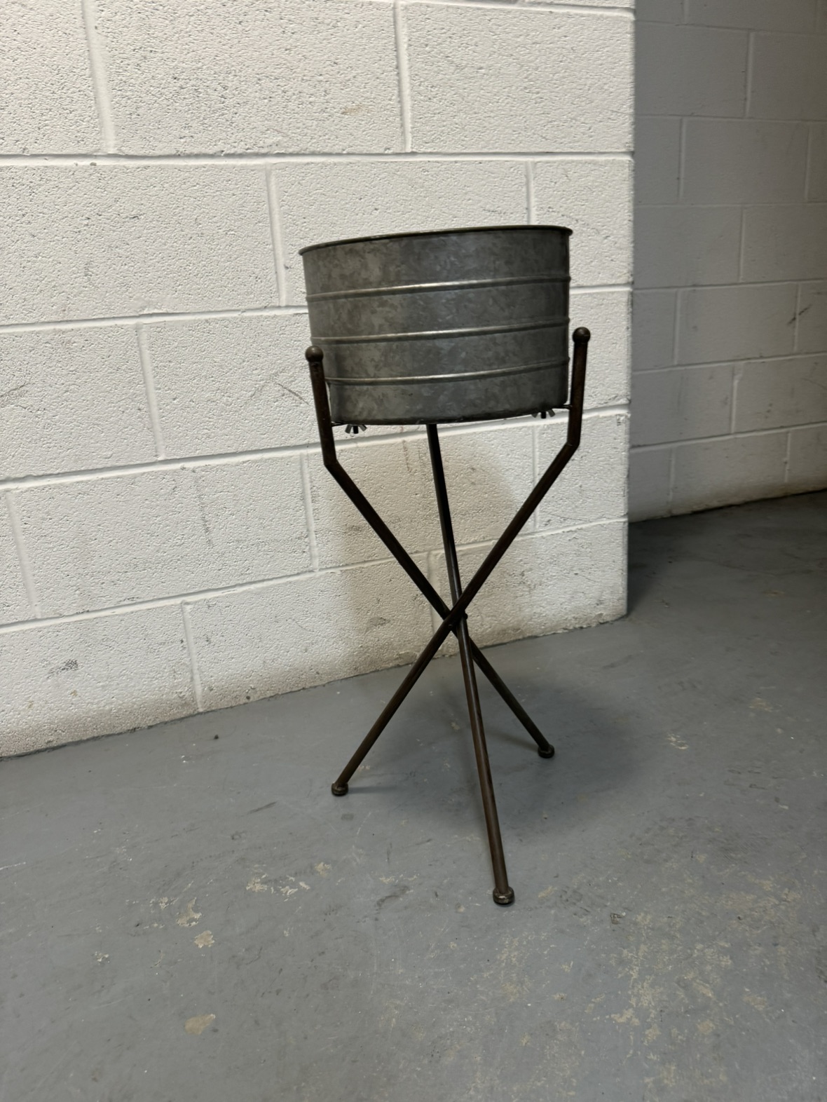 Homesense Planter