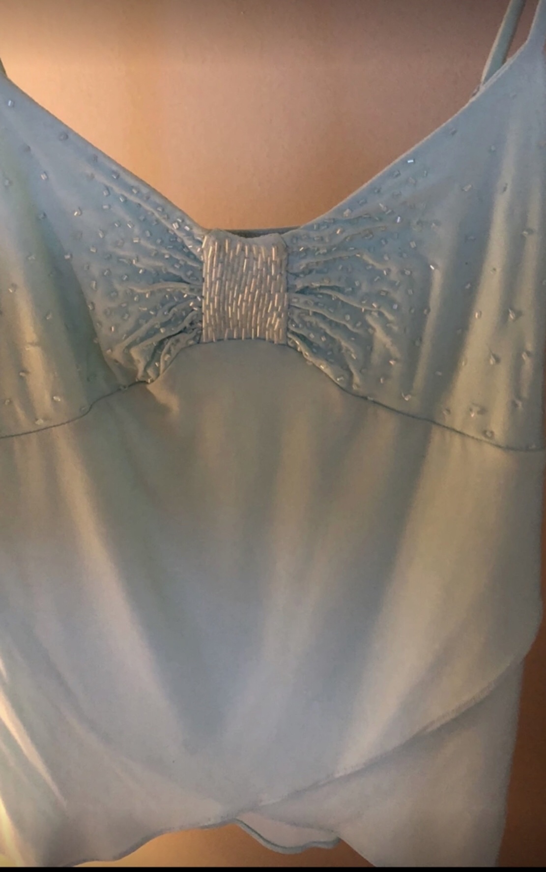 New and Like New Tops image indicator(3)