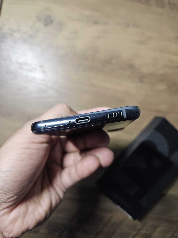 Samsung Galaxy S21 5G - photo 4