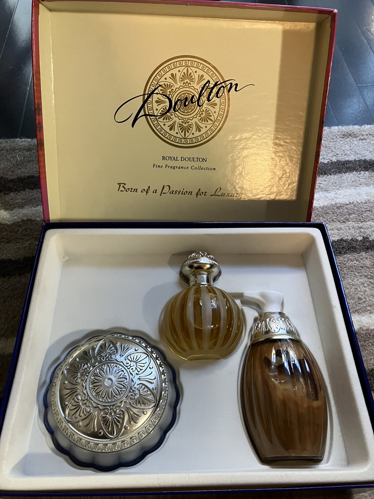 Fragrances by royal doulton thumbnail