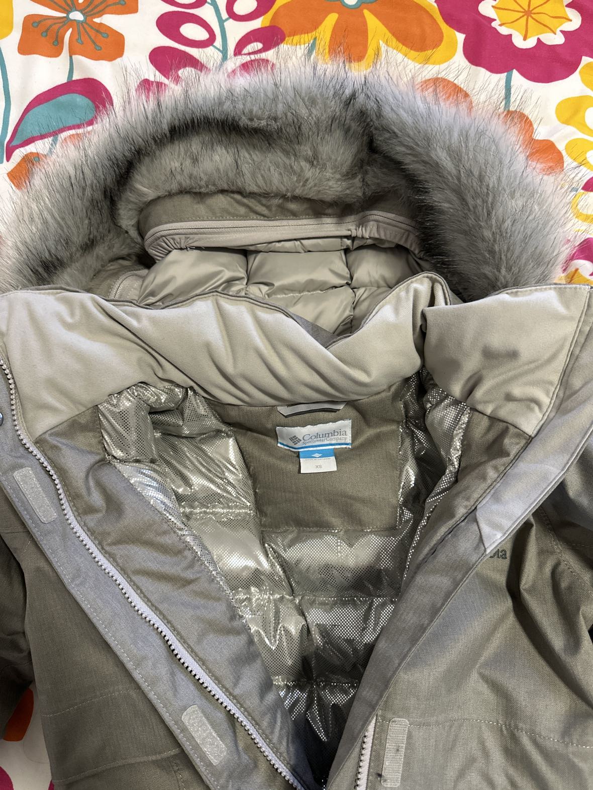 Columbia Winter Jacket for women: Brand new, never worn - photo 3
