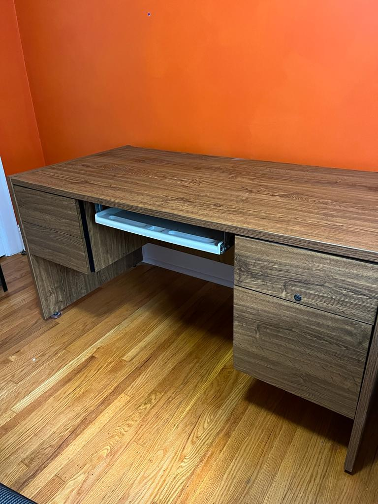 Free Desk
