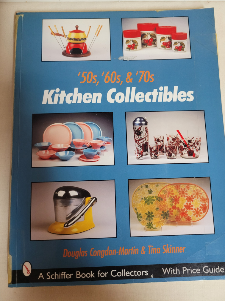 Vintage glass identification books. Awesome pictures.  $15 each - photo 2
