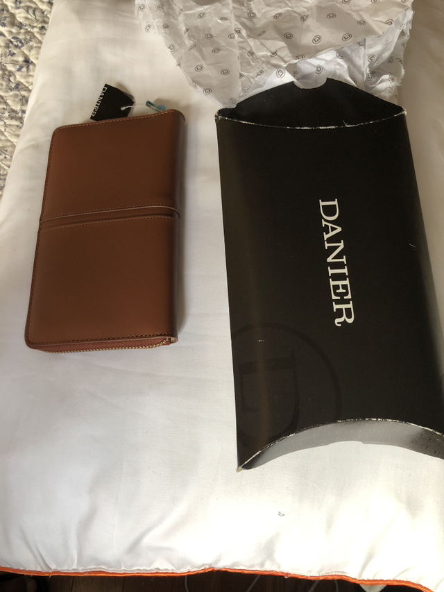 ASSORTED ITEMS image indicator(4)