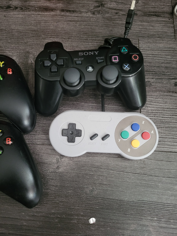 controllers from 10 dollars each. - photo 5